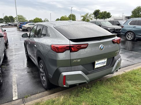 Used 2025 BMW X2 xDrive28i AWD/4WD image 19