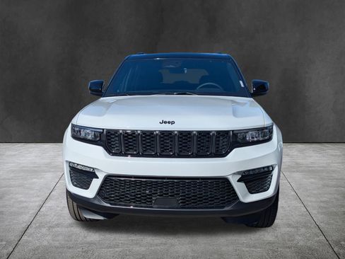 New 2025 Jeep Grand Cherokee Limited image 9