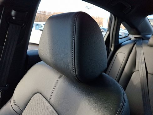 Certified 2025 Honda Civic Sport image 17