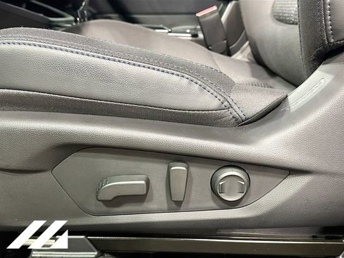 Used 2026 Subaru Forester Premium image 20