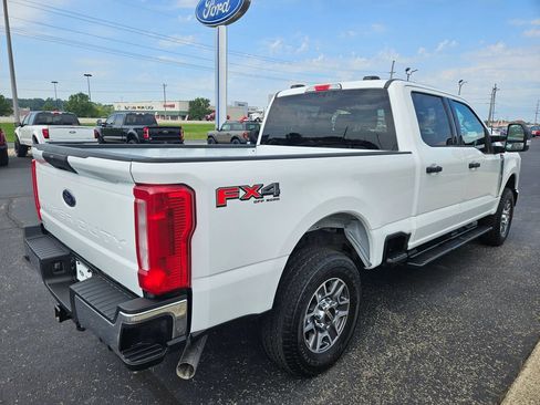 Used 2025 Ford F250 XLT w/ FX4 Off-Road Package AWD/4WD image 6