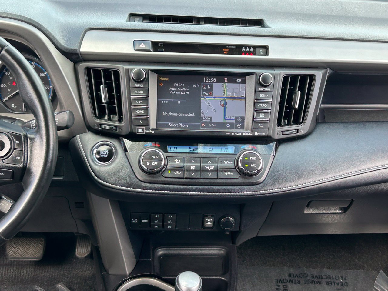 Used 2018 Toyota RAV4 Limited w/ Advanced Technology Package AWD/4WD image 17