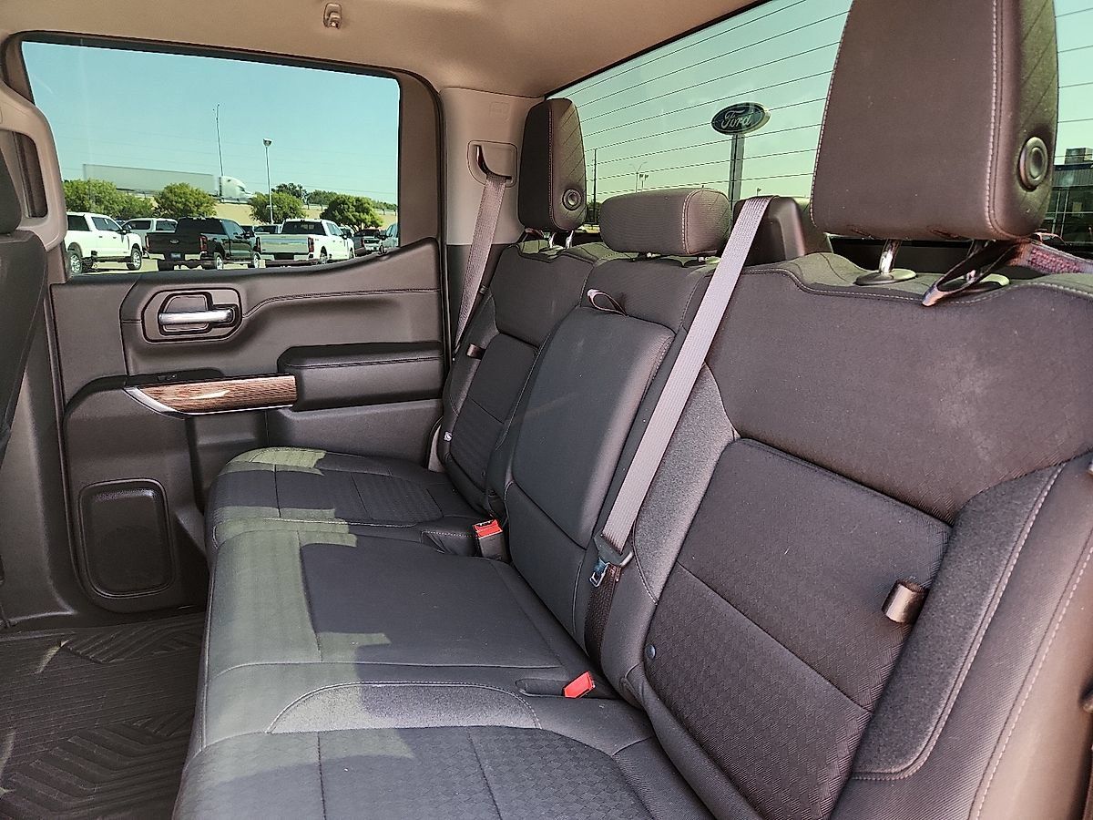 Used 2022 Chevrolet Silverado 1500 RST w/ Safety Package AWD/4WD image 5