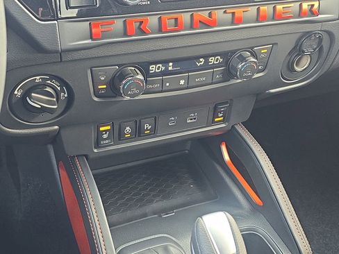 New 2026 Nissan Frontier PRO-4X w/ Pro-4x Convenience Package image 20