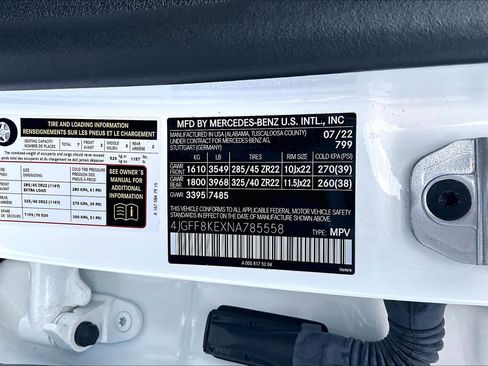 Used 2022 Mercedes-Benz GLS 63 AMG 4MATIC w/ Warmth & Comfort Package image 37