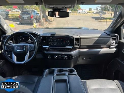Used 2023 GMC Sierra 1500 SLT w/ X31 Off-Road Package AWD/4WD image 13