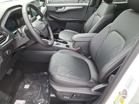 New 2025 Ford Escape PHEV w/ PHEV Premium Package image 19