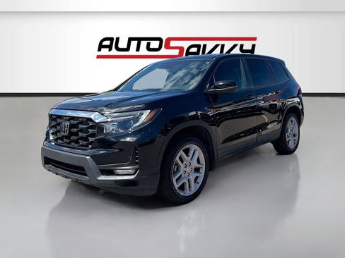 Used 2025 Honda Passport EX-L image 3