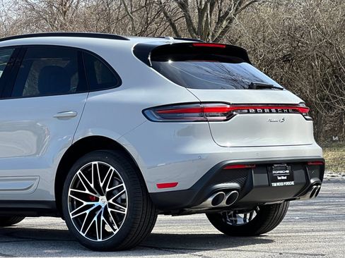 New 2026 Porsche Macan S image 9