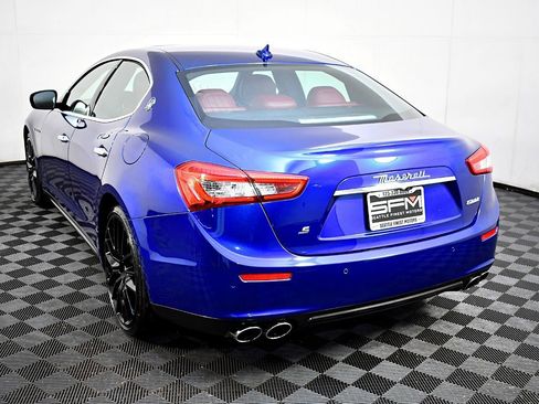 Used 2017 Maserati Ghibli S image 11