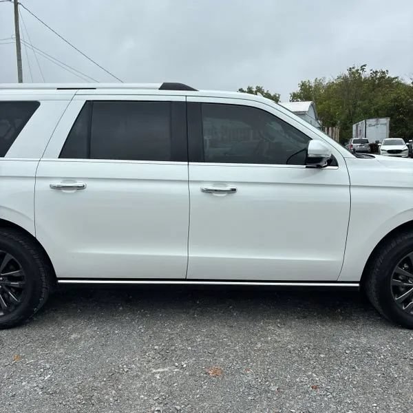 Used 2021 Ford Expedition Max Limited AWD/4WD image 13