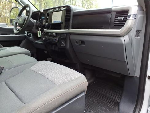 Certified 2023 Ford F250 XLT w/ 360-Degree Camera Package AWD/4WD image 9