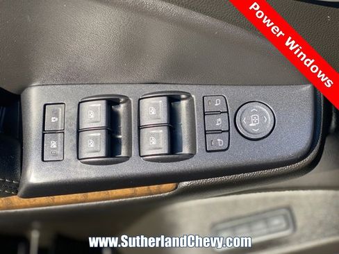 Used 2019 GMC Yukon Denali w/ Denali Ultimate Package image 14