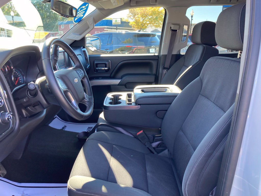 Used 2015 Chevrolet Silverado 1500 LT w/ All Star Edition AWD/4WD image 3