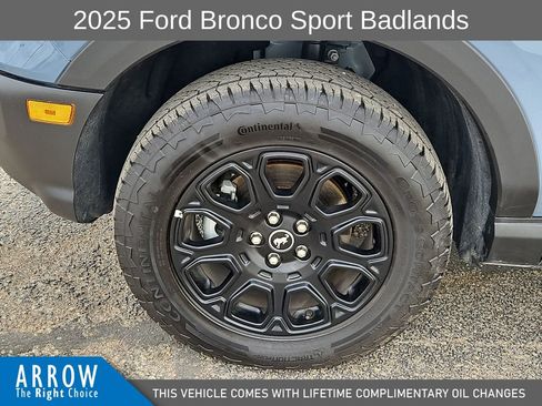 Used 2025 Ford Bronco Sport Badlands AWD/4WD image 17