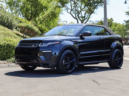 Used 2018 Land Rover Range Rover Evoque SE Dynamic AWD/4WD image 17
