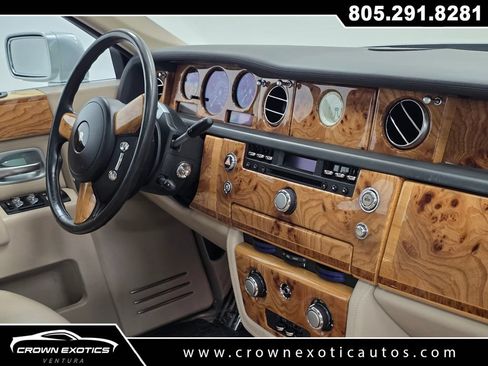Used 2006 Rolls-Royce Phantom Sedan RWD image 14