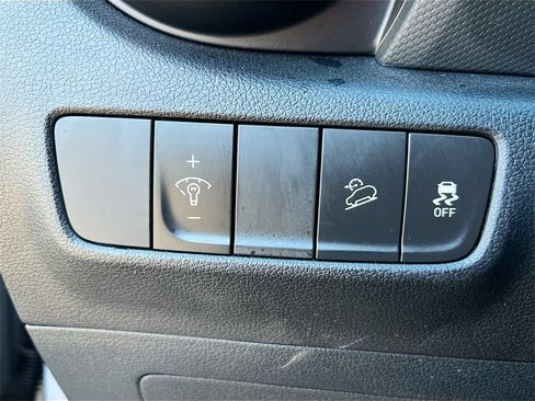 Used 2023 Hyundai Kona SEL w/ Convenience Package image 10