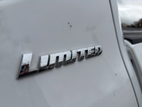 Used 2022 Toyota Tundra Limited w/ TRD Off-Road Package image 21