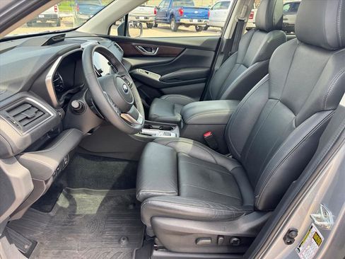 Used 2023 Subaru Ascent Touring AWD/4WD image 10