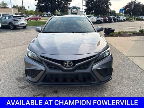 Used 2021 Toyota Camry SE w/ Cold Weather Package FWD image 8