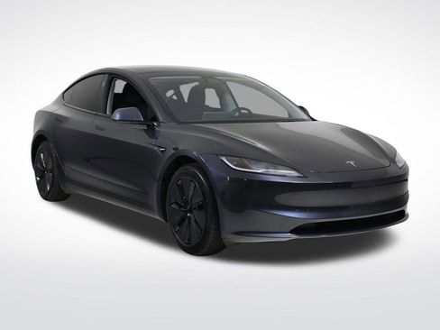 Used 2024 Tesla Model 3 image 7