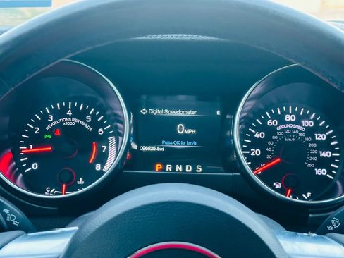 Used 2019 Ford Mustang Premium RWD image 19