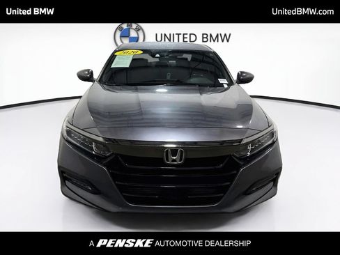 Used 2020 Honda Accord Sport image 2