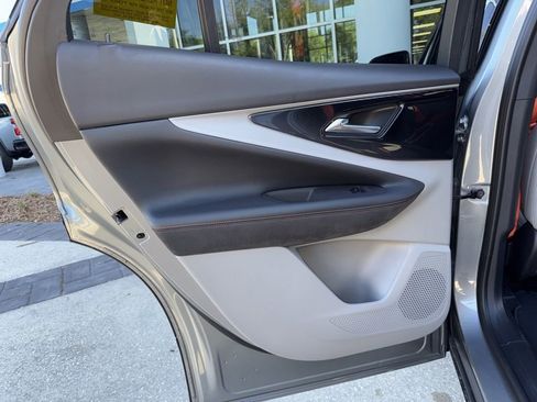 Used 2025 Chevrolet Blazer EV SS image 28