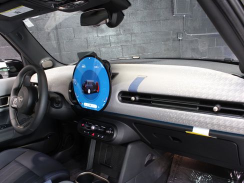 Used 2025 MINI Cooper S image 49