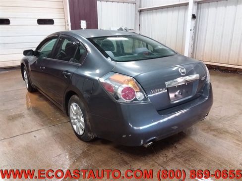 Used 2010 Nissan Altima 2.5 S image 4