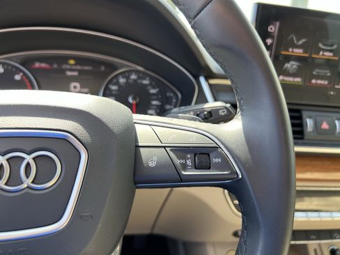 Used 2023 Audi Q5 2.0T Premium w/ Convenience Package image 20