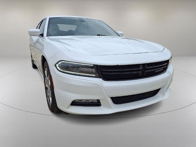 Used 2017 Dodge Charger SXT w/ AWD Plus Group image 2