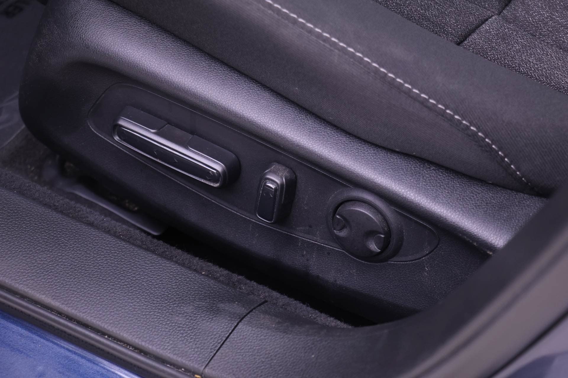 Certified 2024 Honda Accord EX image 15