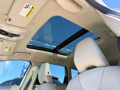 Used 2013 Volvo XC60 T6 AWD/4WD image 11