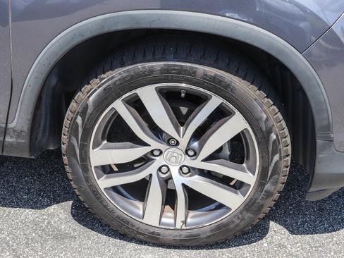 Used 2016 Honda Pilot Touring image 7