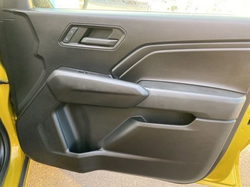 Used 2023 Chevrolet Colorado Trail Boss w/ Technology Package image 33