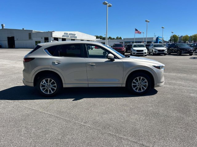 Used 2025 MAZDA CX-5 AWD 2.5 S w/ Select Package image 2