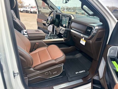 New 2025 Ford F150 King Ranch w/ FX4 Off-Road Package image 50