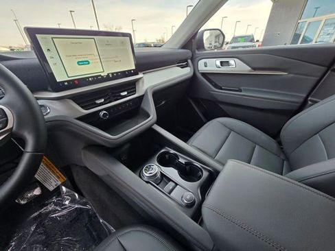 New 2026 Ford Explorer Active w/ Active Comfort Package image 48