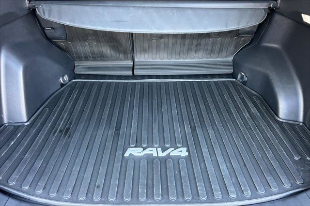 Certified 2023 Toyota RAV4 XLE AWD/4WD image 16