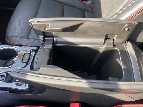 Used 2023 Buick Envision Essence w/ Sport Touring Package image 13