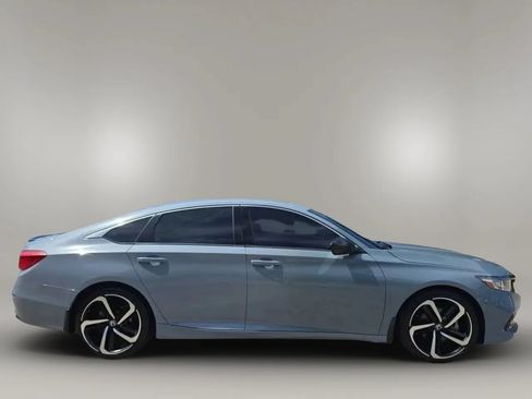 Used 2021 Honda Accord Sport image 9