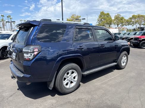 Used 2020 Toyota 4Runner SR5 w/ Wilderness Package AWD/4WD image 15