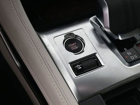 Used 2023 Jaguar F-PACE R-Dynamic S AWD/4WD image 22