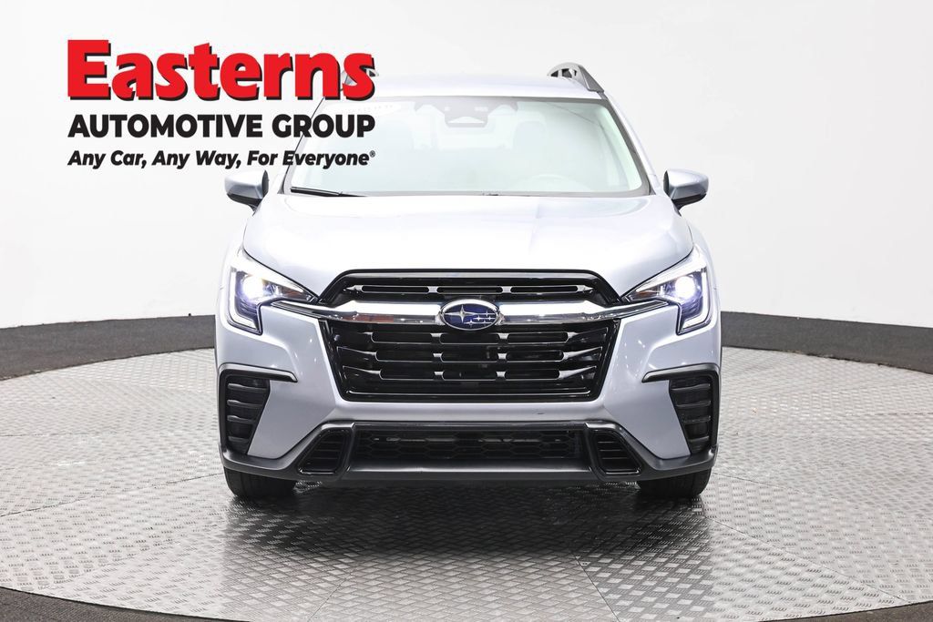 Used 2025 Subaru Ascent Premium AWD/4WD image 4