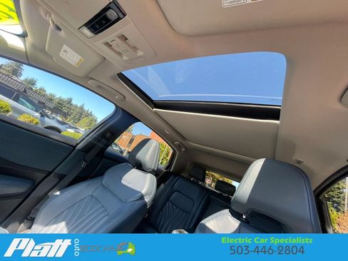 Used 2023 Nissan Ariya AWD/4WD image 38