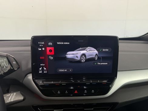 Used 2023 Volkswagen ID.4 Pro AWD/4WD image 17