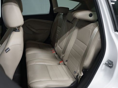 Used 2017 Ford Escape Titanium image 29