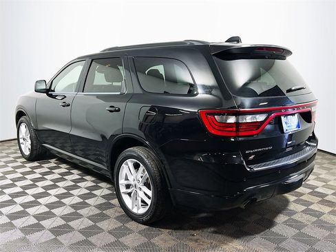 Used 2023 Dodge Durango GT image 6